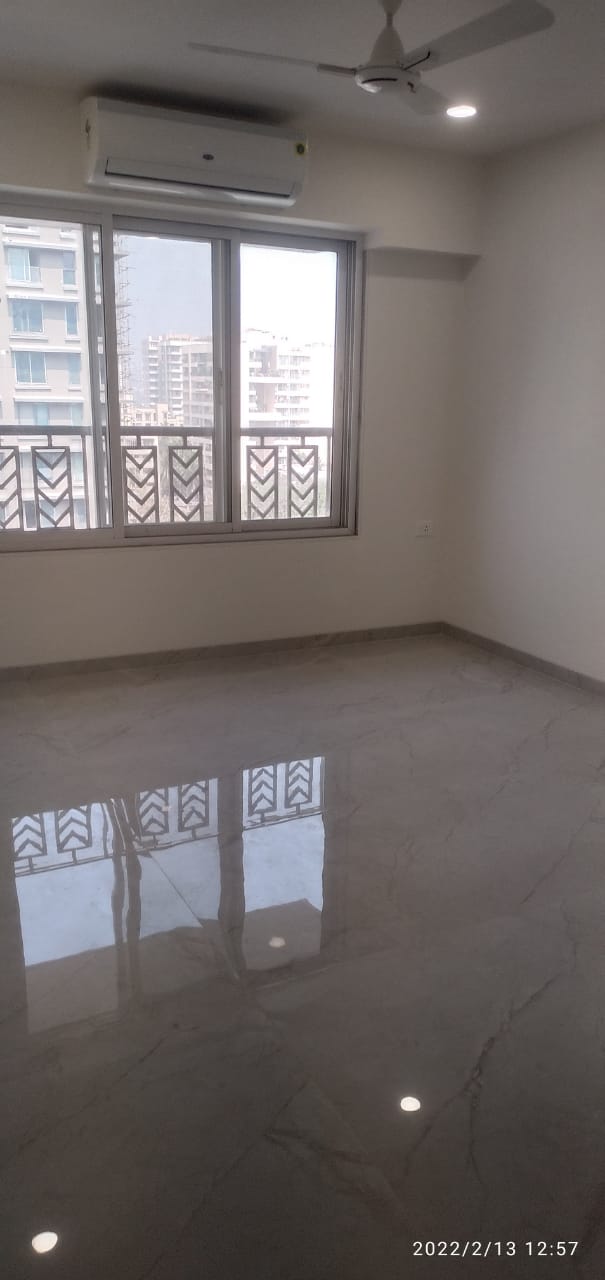 3 BHK Semi Furnished in Parinee 11 West , Juhu